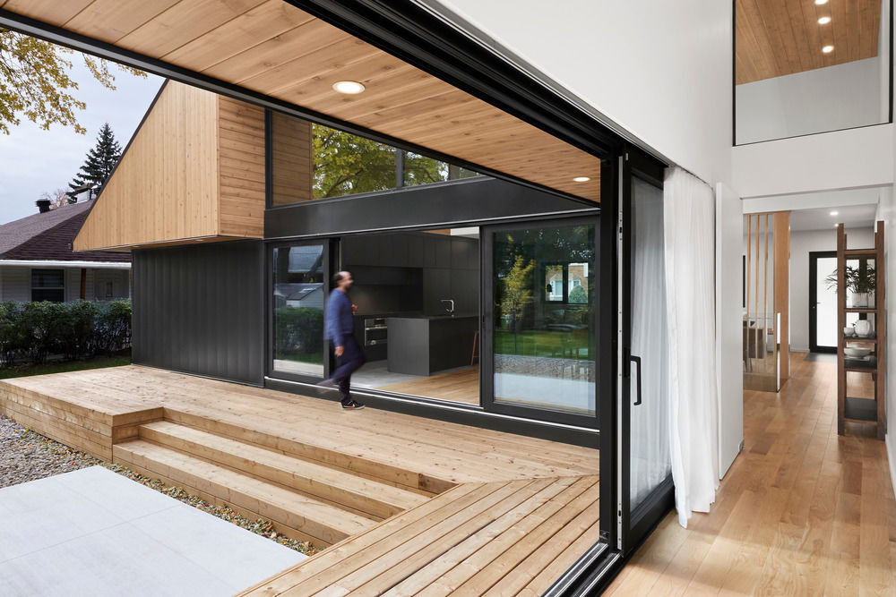 Pearl House in Saint-Laurent can be viewed as a precious work of art